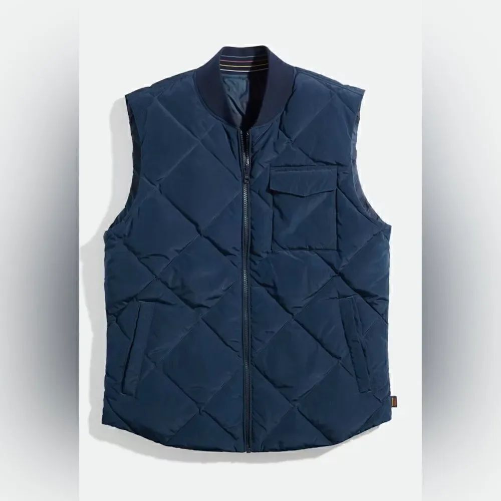 MARINE LAYER Light Weight Reversible Puffer Vest in Sky Captain NWT. Small